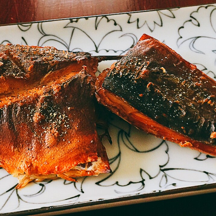 いつもと一味違う フライパンで鯵の燻製 レシピ 作り方 By らあじ2213 楽天レシピ